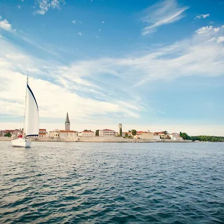 Luco Near The And Center 3* Poreč