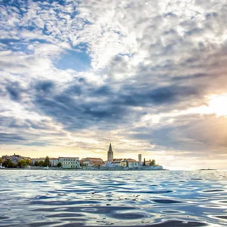 Gasthuis Luco Near The And Center Poreč