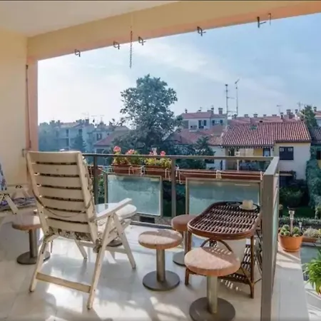 Luco Near The And Center Poreč