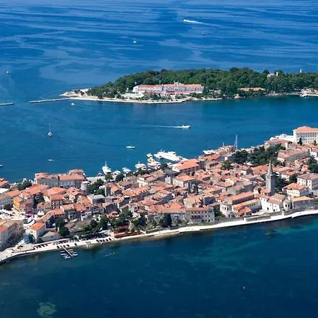 Luco Near The And Center 3* Poreč
