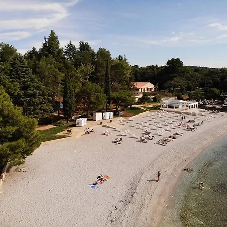 Luco Near The And Center 3* Poreč